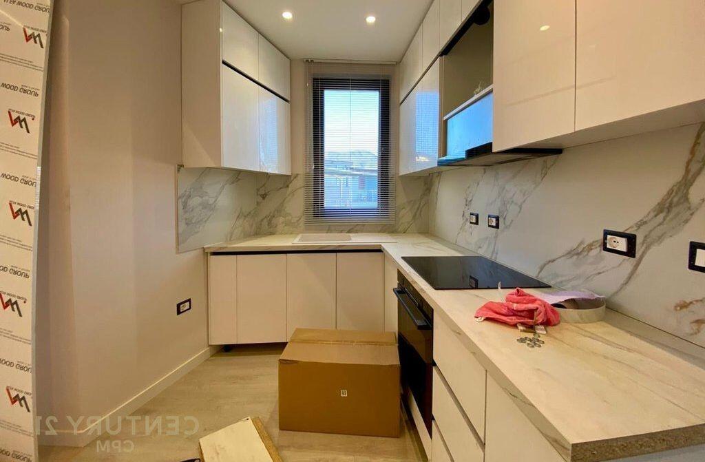 NE SAUK TE RI TEK XIBRAKU SHITET APARTAMENT 2+1+ 3 POSTE PARKIMI