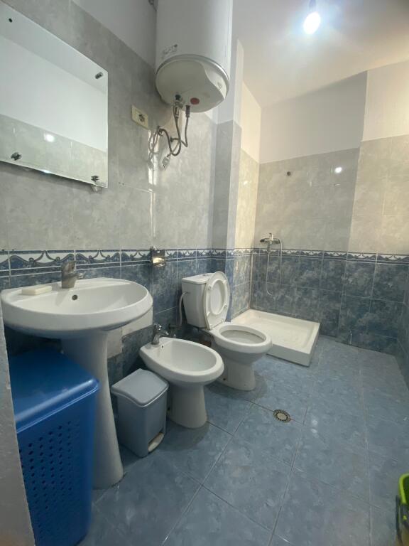 Jepet me qera apartament 1+1