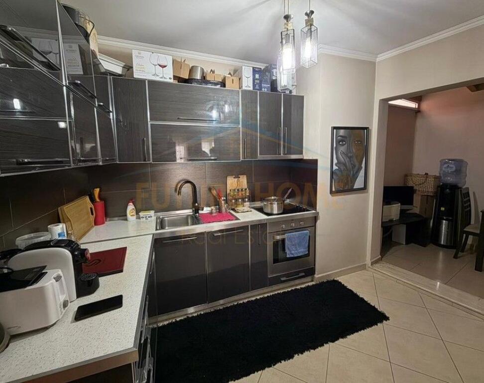 In vendita, Appartamento 1+1, Fresk.