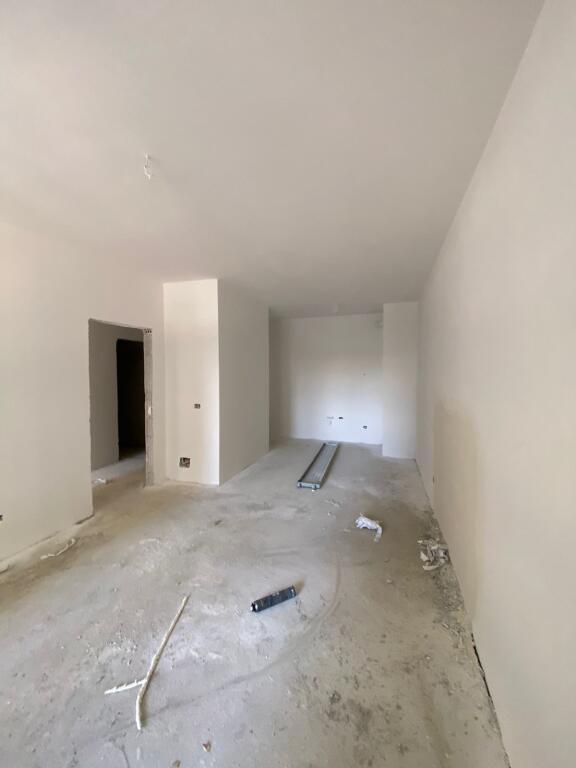 Univers City , In vendita 2+1+2wc