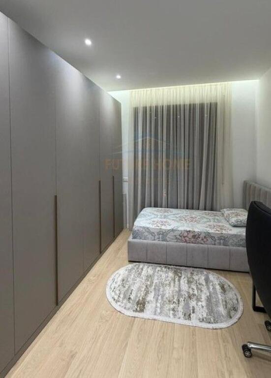 In vendita, Appartamento 2+1+2+POSTO AUTO "Complesso Delijorgji", Tirana