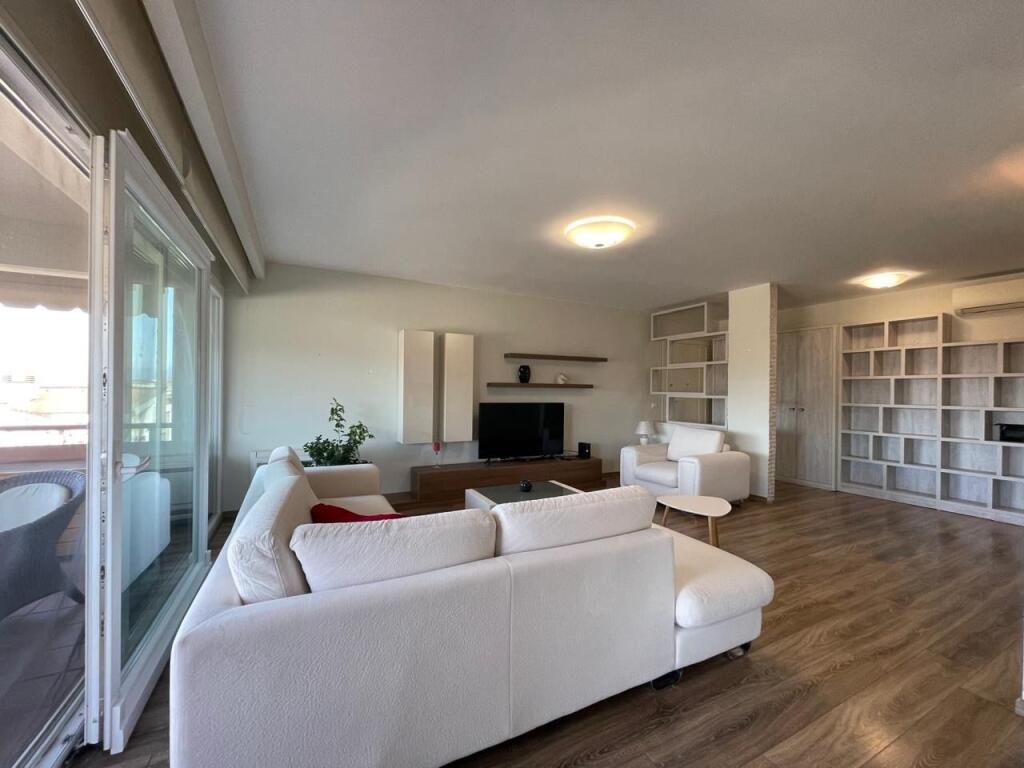 Apartment 2+1+2 for rent at Long Hill Residence, in TEG