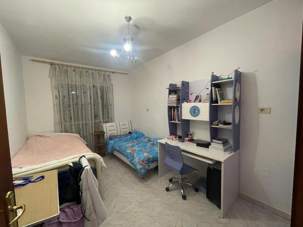 FOR SALE APARTMENT 2+1 DIBRA STREET 140,000 EURO