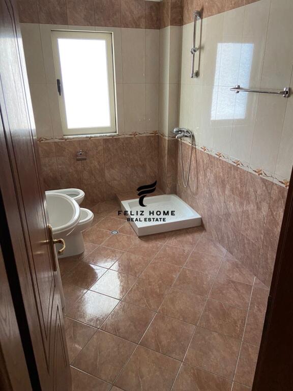 PREMISES FOR RENT 250 M2 KODRA E DIELLIT 1000 EURO