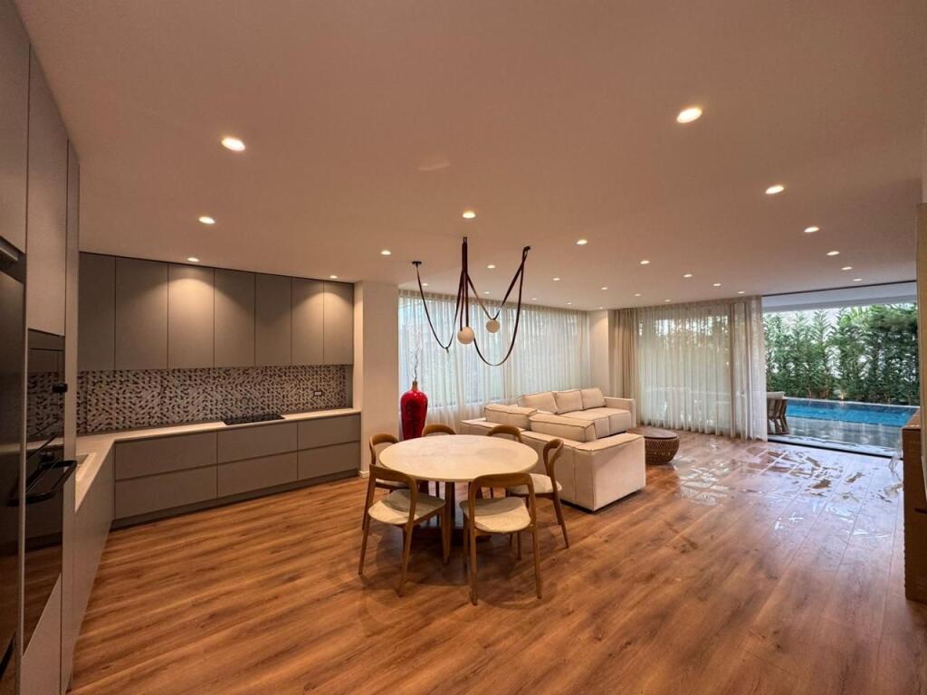 Villa for sale at Lalzi Bay