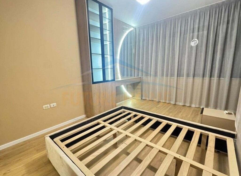 Shitet , Apartament 2+1 , Unaza e re