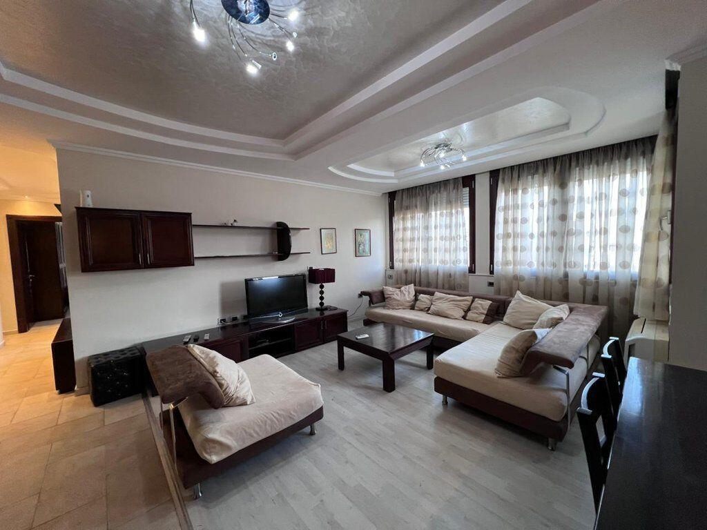 Qera, Apartament 3+1, Bllok, Tiranë