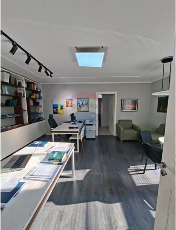 Office for rent at the Former Exhibition