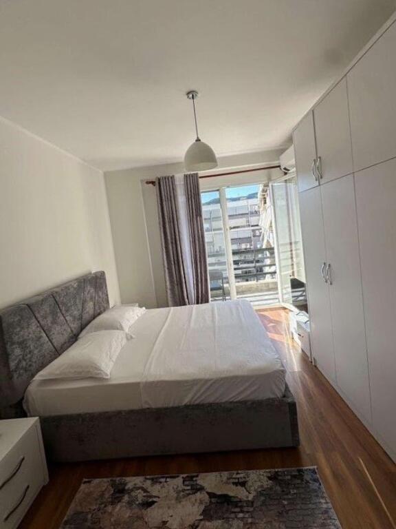 Appartamento in Affitto 1+1 a Komuna e Parisit (ID B2101401) Tirane