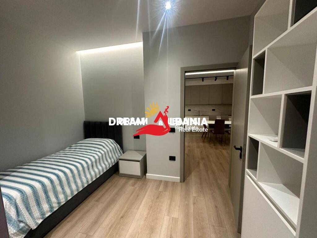Appartamento 2+1+2 in vendita in via Kosovareve a Tirana (ID 41212145)