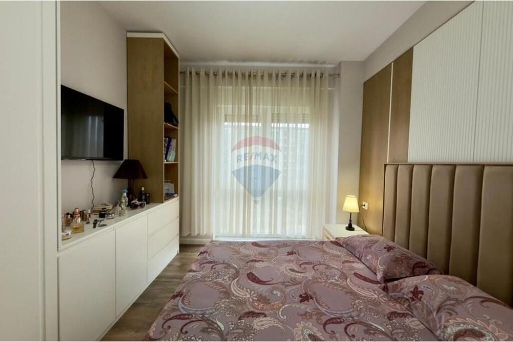 Ne shitje apartament 2+1 ne zonen e Xhamllikut