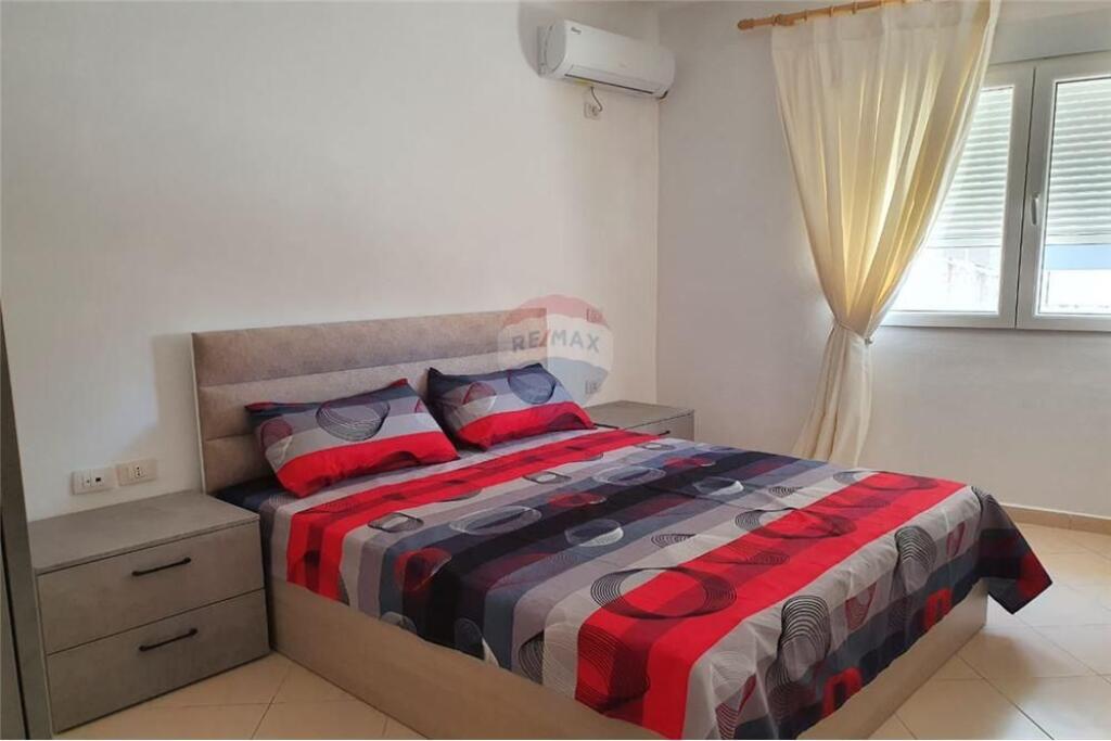 Apartament 2+1+2 me Qera 