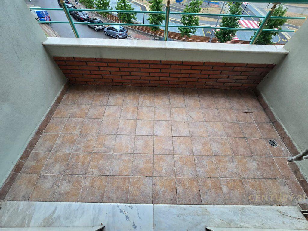 COMMERCIAL SPACE FOR OFFICE RENT NEAR QEMAL STAFA STADIUM!