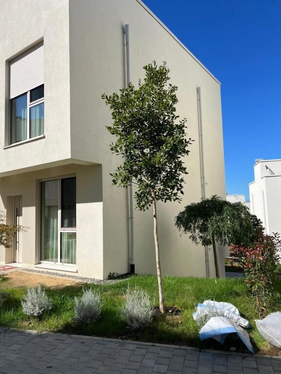 Shitet vile 3 kateshe -Rezidenca ABA – Liqeni i Farkës