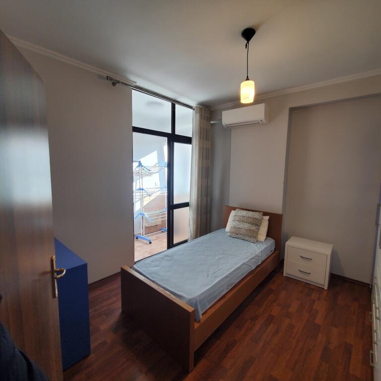 Apartment 3+1, Kavaja Street!