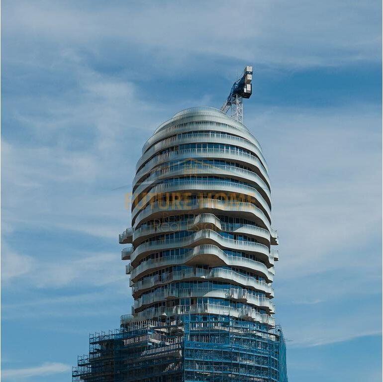 Apartament 3+1+2 ne shitje ne Tirana Rock !