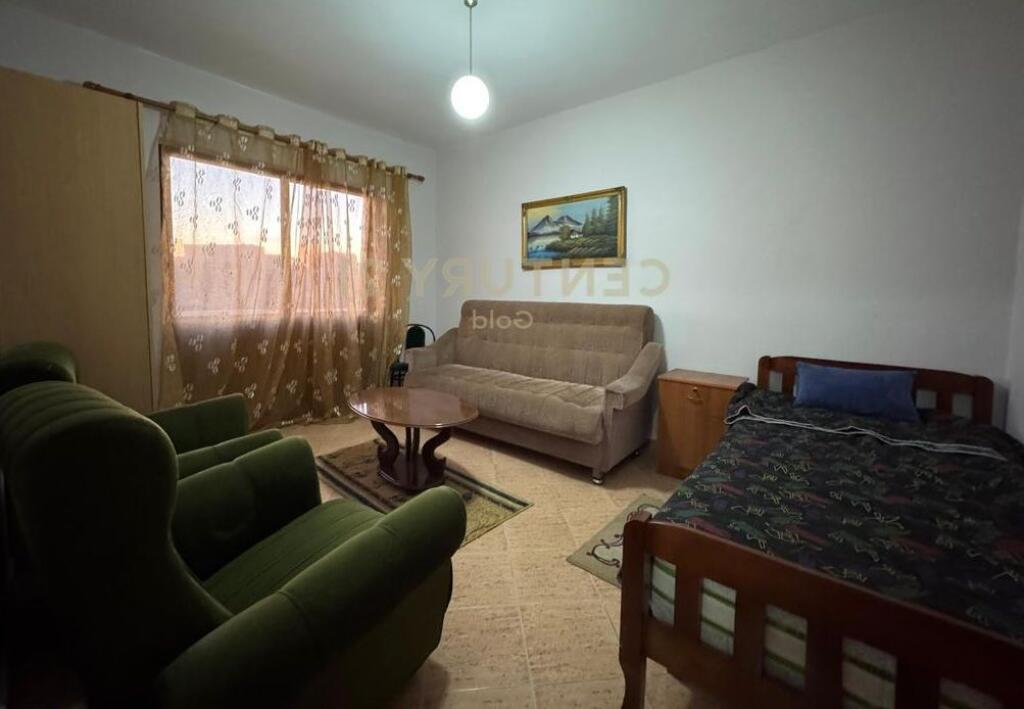 Jepet me qira apartamenti 2+1 ne zonen e Laprakes.