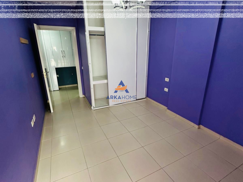 SHITET APARTAMENT 2+1+BALLKON "UNAZA E RE,BOULEVARD KASHAR" 135,000 EURO