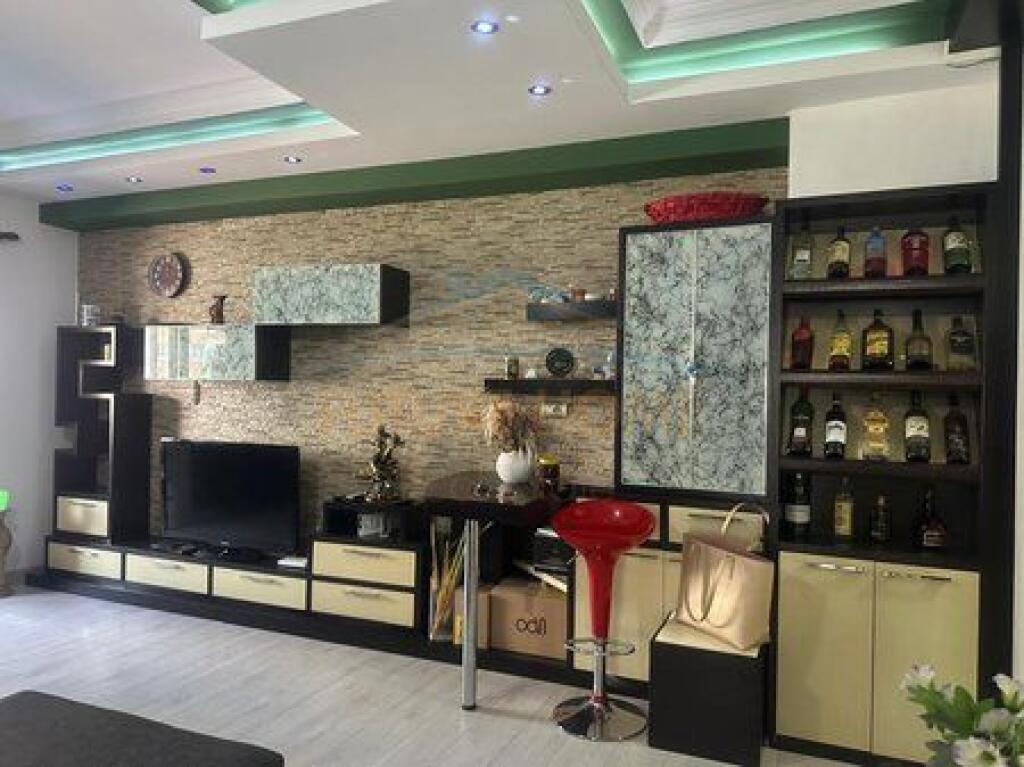 Shitet, Apartament 2+1, Jordan Misja, Tiranë.