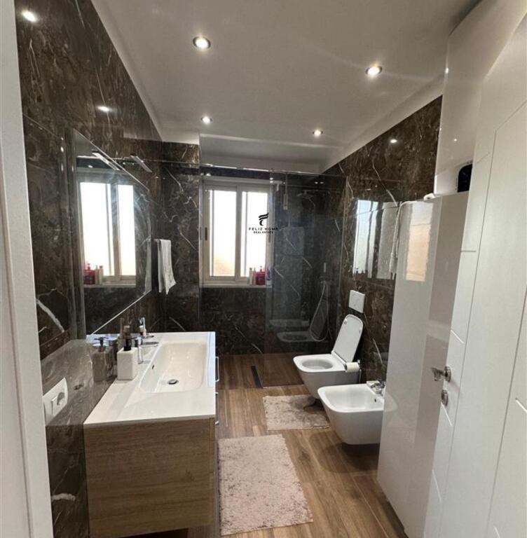 SHITET APARTAMENT 2+1+2 DON BOSKO 273.000 EURO