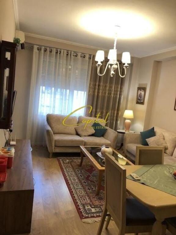 APARTAMENT ME QERA 1+1 YZBERISHT 35.000 LEKE