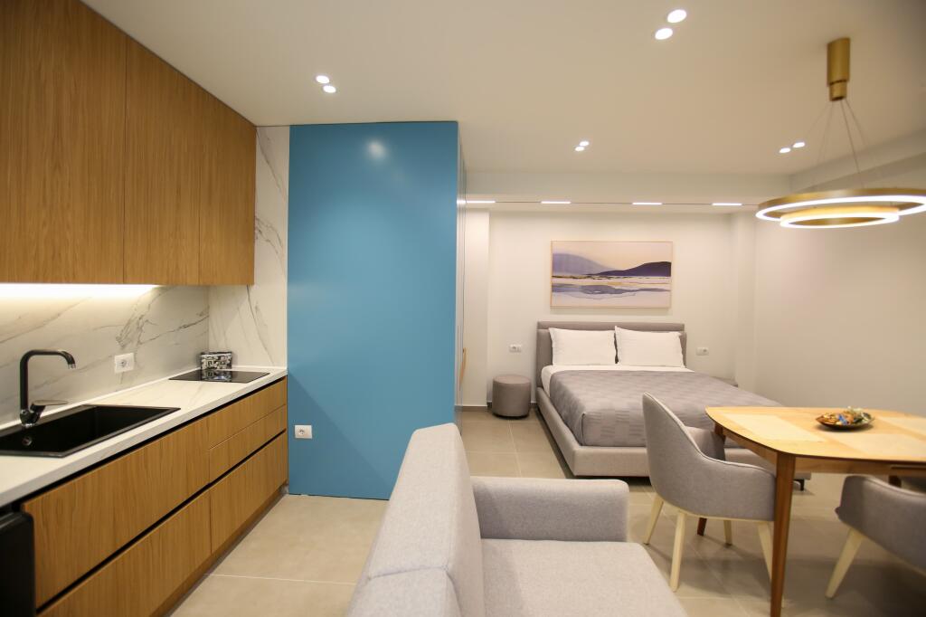 Jepet me qira garsoniere ne lungomare