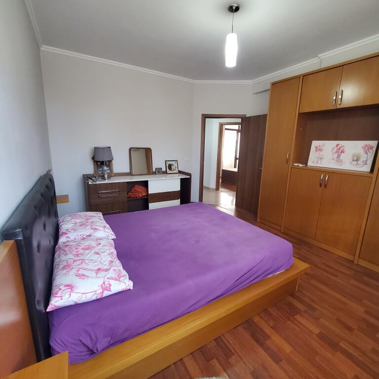 Apartament 3+1 per shitje tek Rruga e Kavajes!