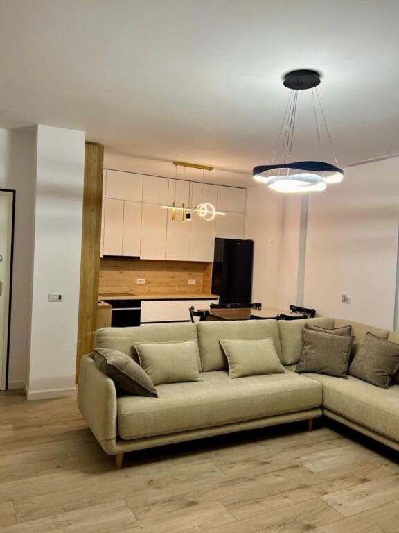 Apartament Ne Shitje 2+1 Tek 5 Maji ( ID B120763) Tirane