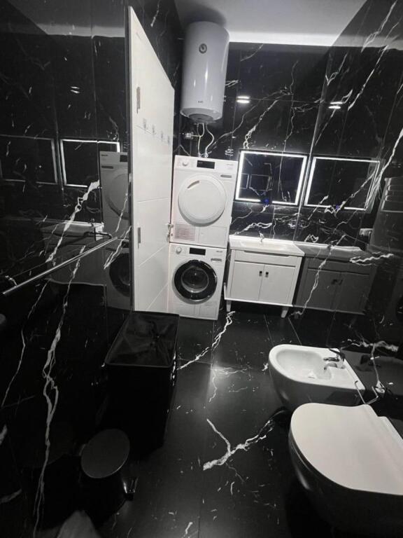 Apartament Ne Shitje 2+1 Tek 5 Maji ( ID B120763) Tirane