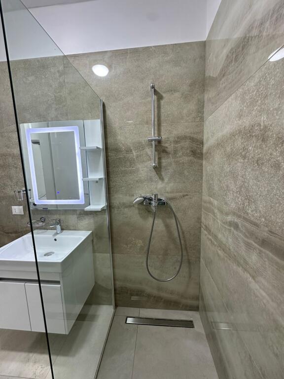 Apartament - Për Qira 2+1 - Kompleksi DELIJORGJI