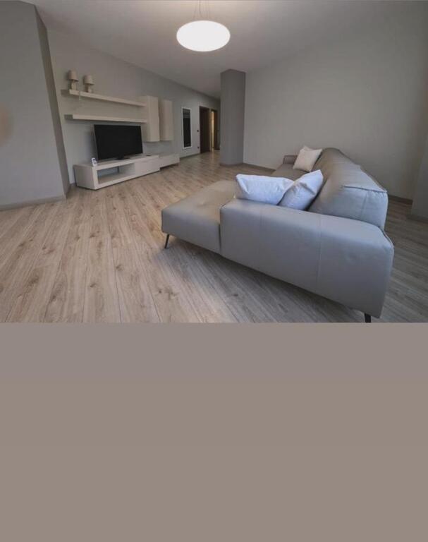 🏠 APARTMENT FOR RENT 3+1+🅿️ 📍 Artificial Lake, Tirana 💶 Price: 2500€/Month 🏢 5th floor | Building with elevator 🛁 3 bathrooms 🚗 1 dedicated parking spot