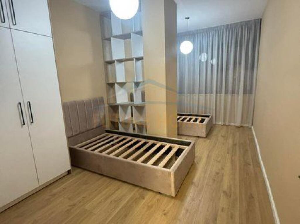 Shitet , Apartament 2+1 , Unaza e re