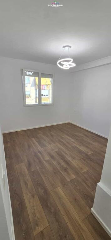 Apartament Ne Shitje 1+1 Tek 21 Dhjetori (ID B111134) Tirane