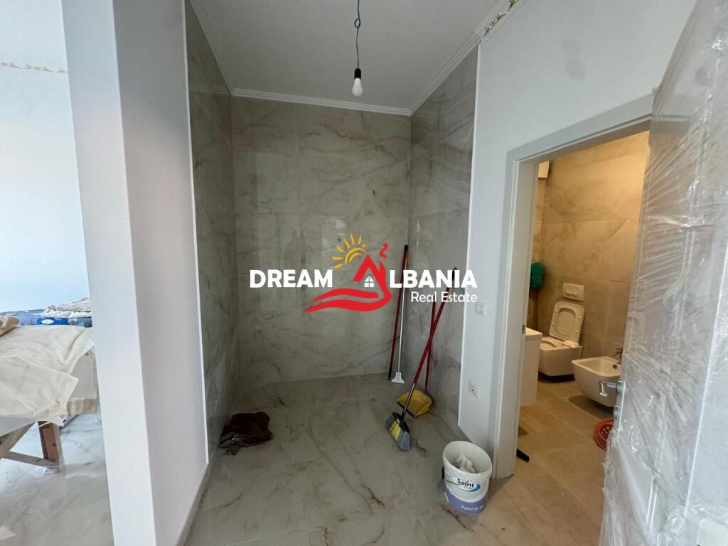 Appartamento 2+1+2 in affitto, vicino al mercato di Uzina Dinamo, Tirana (ID 42215054)

