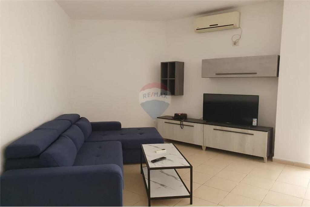 Apartament 2+1+2 me Qera 