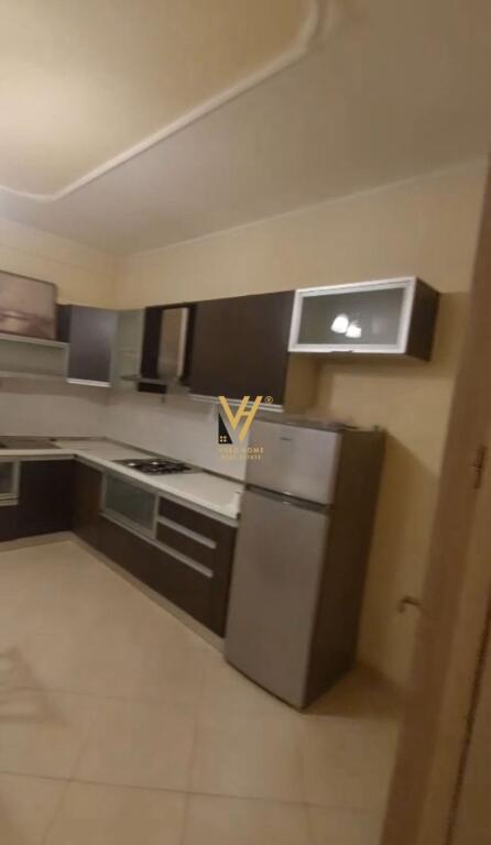 AFFITTASI APPARTAMENTO 2+1+BLK A ASTIR 50.000 LEKE