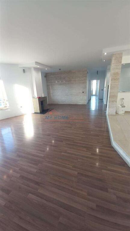 2+1 Apartment for Sale at the Artificial Lake in Tirana