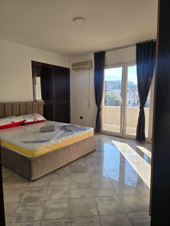 Apartament me qera 3+ 1+2 Qytet Studenti