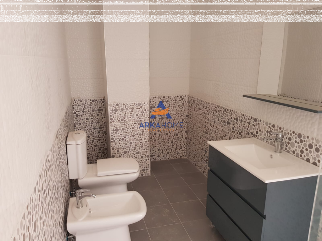 SHITET APARTAMENT 3+1+3 BALLKONE "LIQENI I THATE" 350.000 EURO