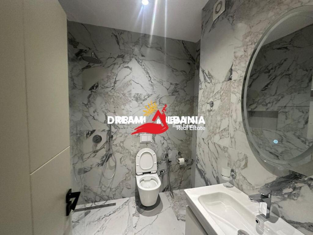 Appartamento 2+1+2 in vendita in via Kosovareve a Tirana (ID 41212145)