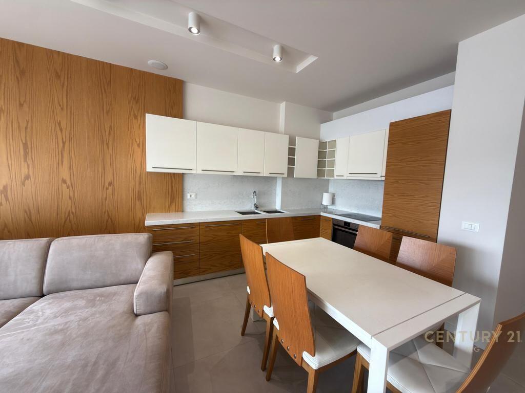 Apartament 2+1+2 per shitje tek Kika 2, Komuna e Parisit