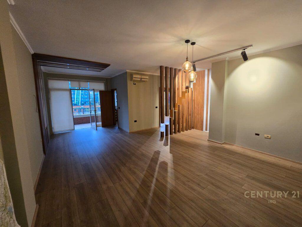 COMMERCIAL SPACE FOR OFFICE RENT NEAR QEMAL STAFA STADIUM!