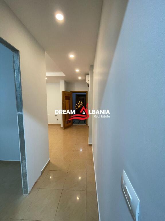 Shitet Apartament 1+1 ne Shitje ne Fresk, prane Fizikes Berthamore (ID 41111198)
