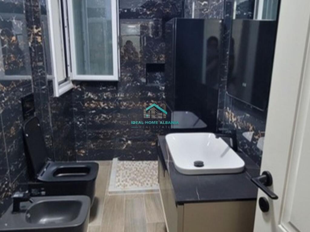 Apartament 1+1 Jepet me Qera – Lungomare, Vlore