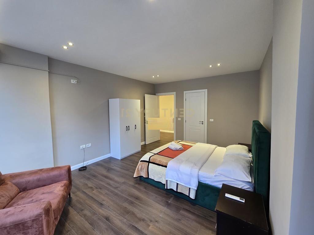 Apartament 2+1+2 per shitje te Kopshti Botanik!