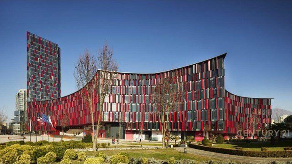 COMMERCIAL SPACE FOR OFFICE RENT NEAR QEMAL STAFA STADIUM!