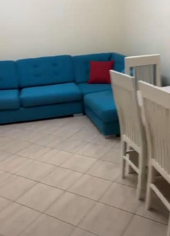 Yzberisht, jepet me qira apartament 1+1!