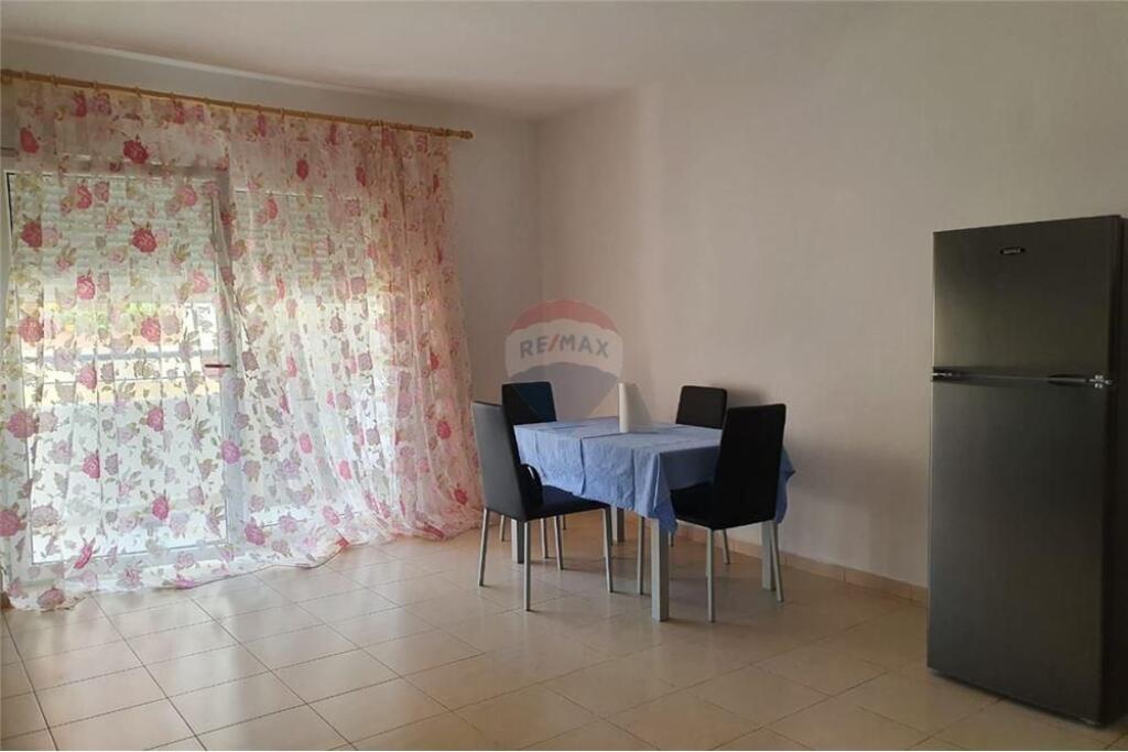Apartament 2+1+2 me Qera 
