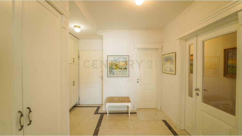 FOR SALE SUPER PREMIUM APARTMENT – ARTIFICIAL LAKE, ADJACENT TO THE ZOOLOGICAL GARDEN