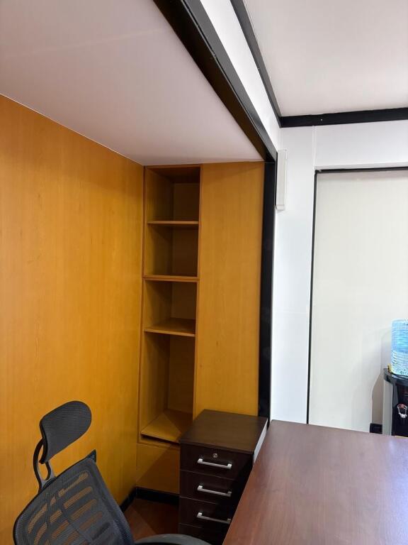 Zyre per qera ne Bllok te ish Mjelma